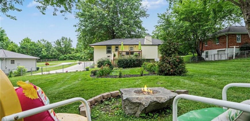 2407 NW 88th Street, Kansas City, MO 64154