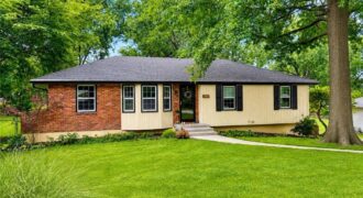 2407 NW 88th Street, Kansas City, MO 64154