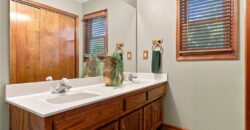 8406 N Crawford Avenue, Kansas City, MO 64153