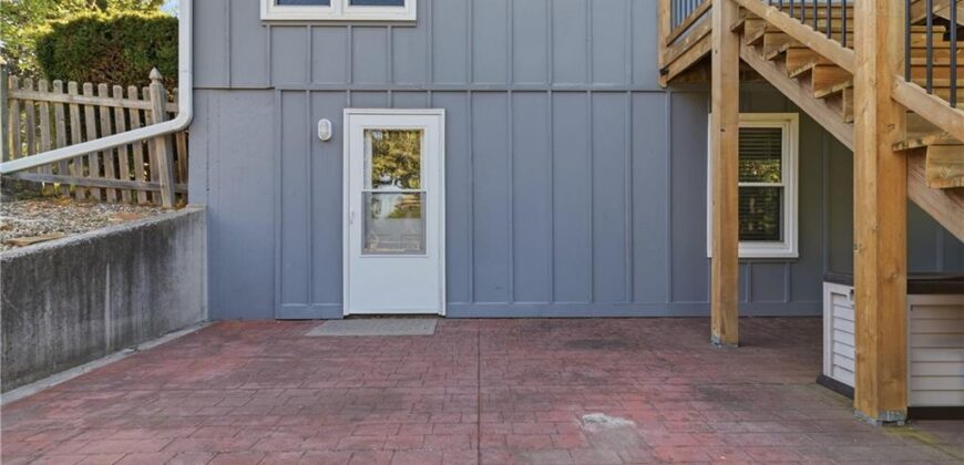 8406 N Crawford Avenue, Kansas City, MO 64153