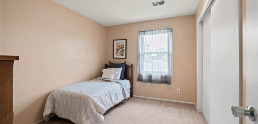 1434 NW 64th Terrace, Kansas City, MO 64118