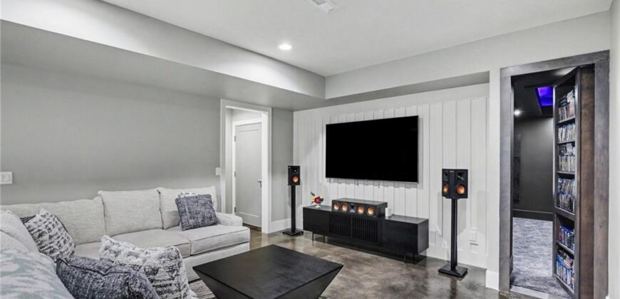 3401 NE 102nd Terrace, Kansas City, MO 64155