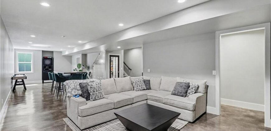 3401 NE 102nd Terrace, Kansas City, MO 64155