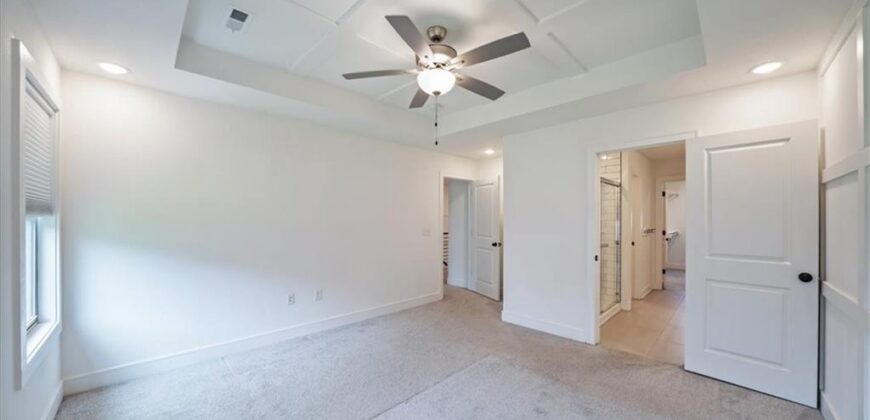 7328 Aaron Street, Parkville, MO 64152