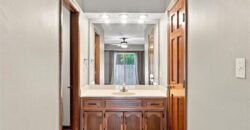 8504 N Chatham Avenue, Kansas City, MO 64154