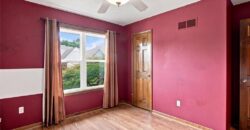 8504 N Chatham Avenue, Kansas City, MO 64154