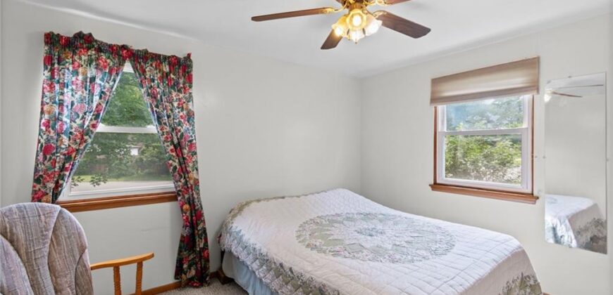201 Highland Drive, Smithville, MO 64089
