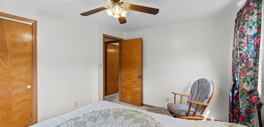 201 Highland Drive, Smithville, MO 64089