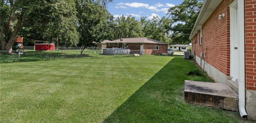 201 Highland Drive, Smithville, MO 64089
