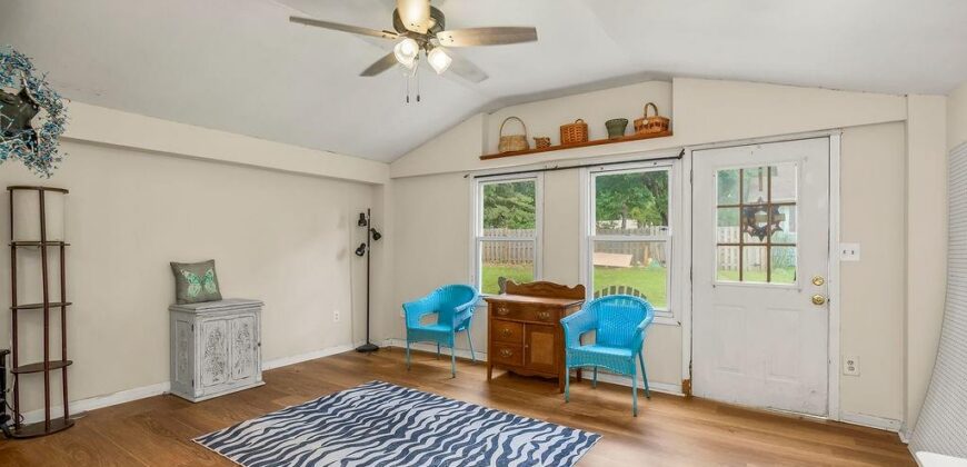 101 NE 83rd Street, Kansas City, MO 64118