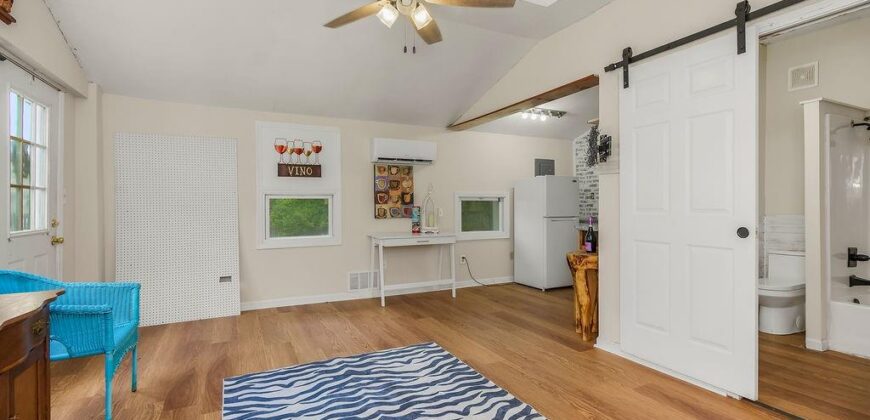 101 NE 83rd Street, Kansas City, MO 64118