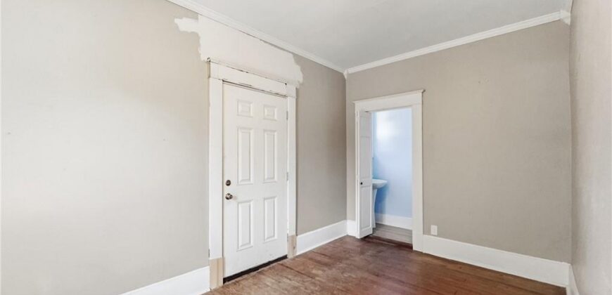 603 Walnut Street, Weston, MO 64098