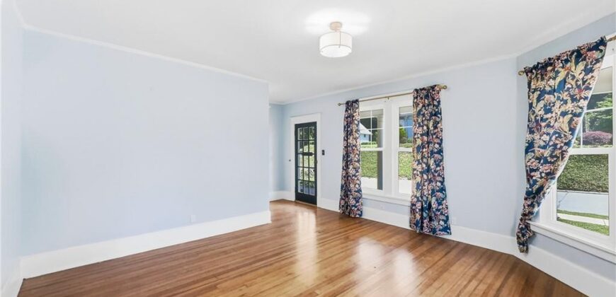 603 Walnut Street, Weston, MO 64098