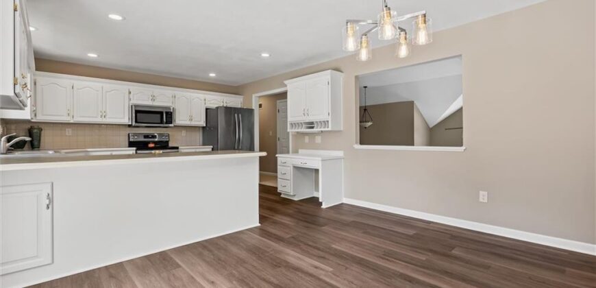 1502 hardwick Drive, Liberty, MO 64068