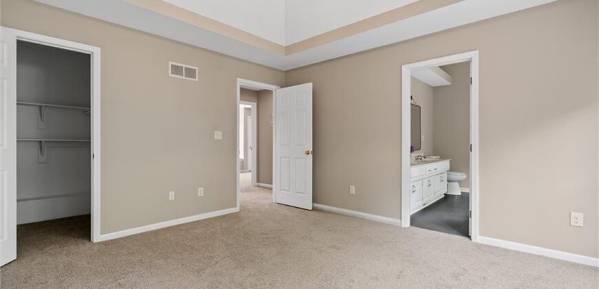 1502 hardwick Drive, Liberty, MO 64068