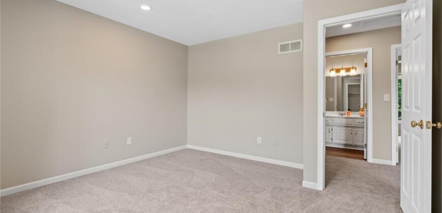 1502 hardwick Drive, Liberty, MO 64068