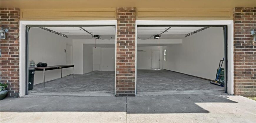 1502 hardwick Drive, Liberty, MO 64068