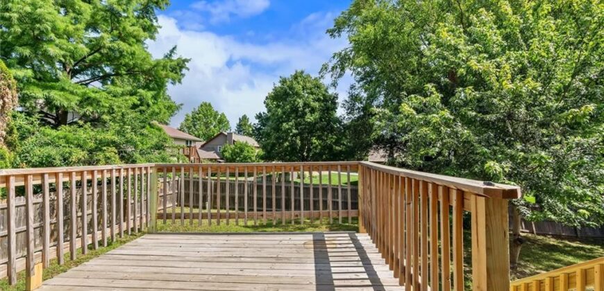 1502 hardwick Drive, Liberty, MO 64068