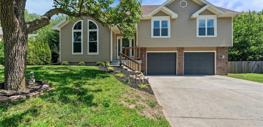 1502 hardwick Drive, Liberty, MO 64068