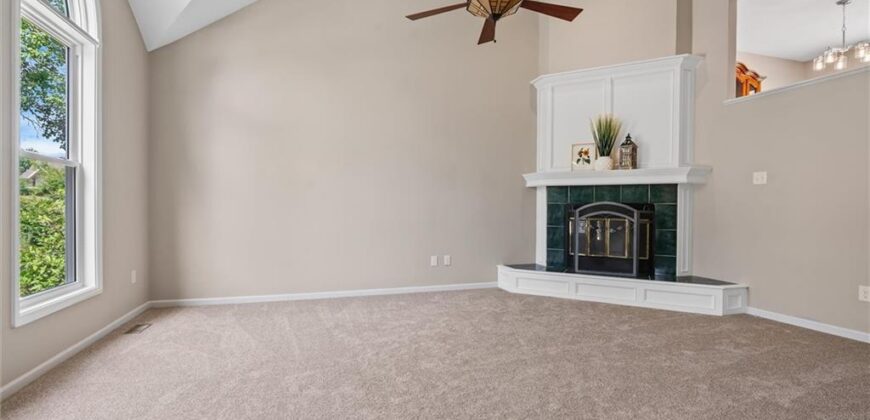 1502 hardwick Drive, Liberty, MO 64068