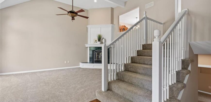 1502 hardwick Drive, Liberty, MO 64068