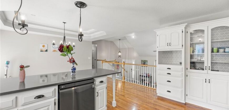 7433 N Smalley Avenue, Kansas City, MO 64158