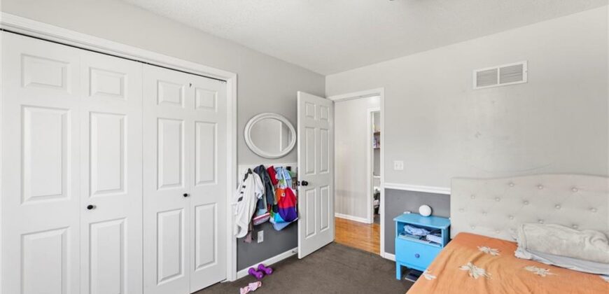 7433 N Smalley Avenue, Kansas City, MO 64158