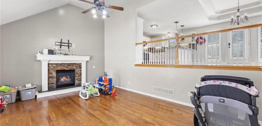 7433 N Smalley Avenue, Kansas City, MO 64158