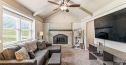 8008 N Garfield Avenue, Kansas City, MO 64118