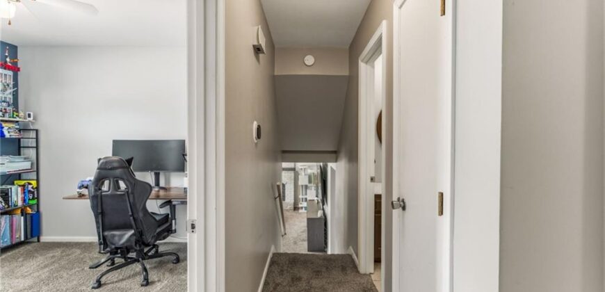 8008 N Garfield Avenue, Kansas City, MO 64118