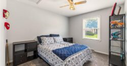 8008 N Garfield Avenue, Kansas City, MO 64118