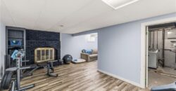 8008 N Garfield Avenue, Kansas City, MO 64118