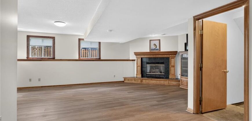 7347 N Shannon Avenue, Kansas City, MO 64152