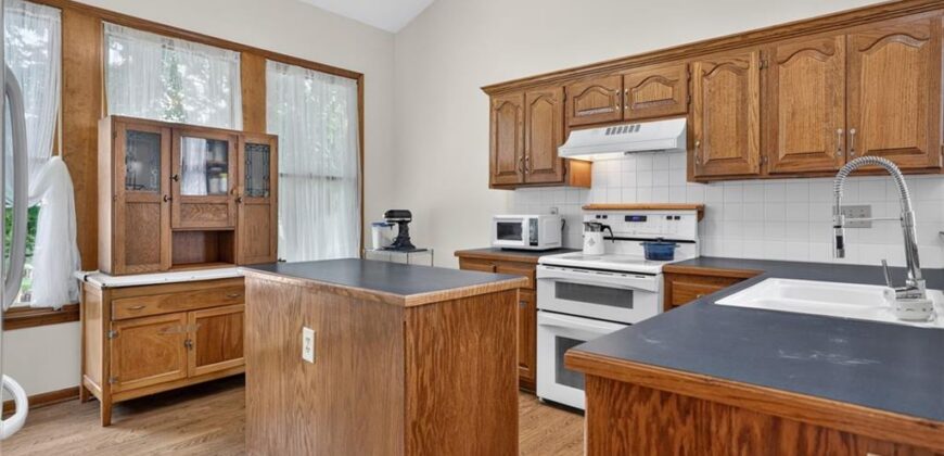 7347 N Shannon Avenue, Kansas City, MO 64152