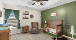8923 N Poplar Avenue, Kansas City, MO 64156
