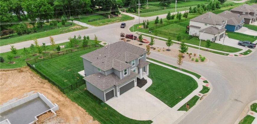 8923 N Poplar Avenue, Kansas City, MO 64156