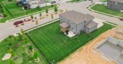 8923 N Poplar Avenue, Kansas City, MO 64156
