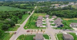 8923 N Poplar Avenue, Kansas City, MO 64156