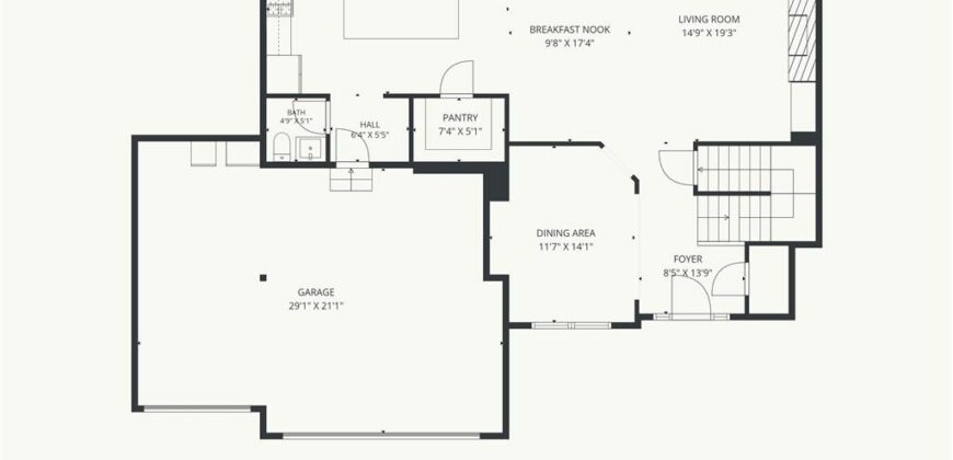 8923 N Poplar Avenue, Kansas City, MO 64156