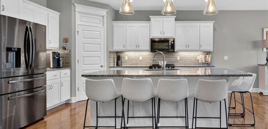 8126 NW 90th Terrace, Kansas City, MO 64153