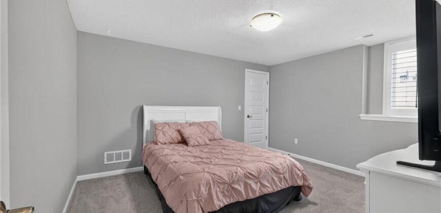 8126 NW 90th Terrace, Kansas City, MO 64153