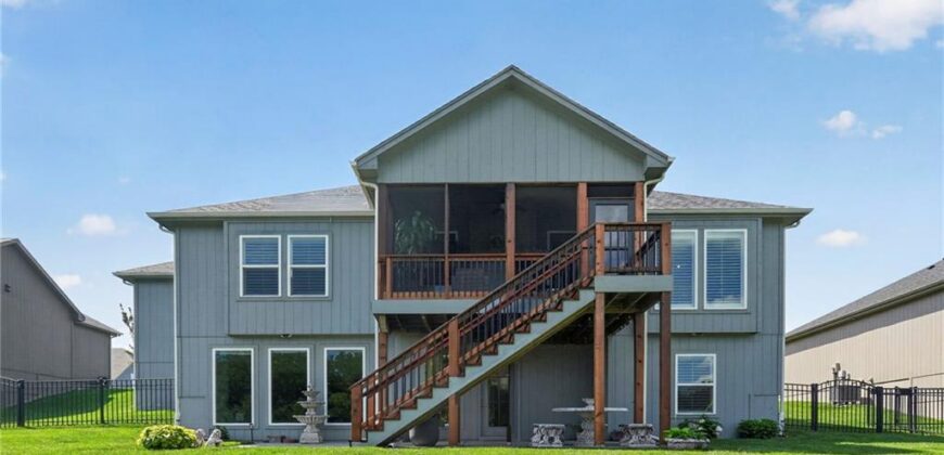 8126 NW 90th Terrace, Kansas City, MO 64153