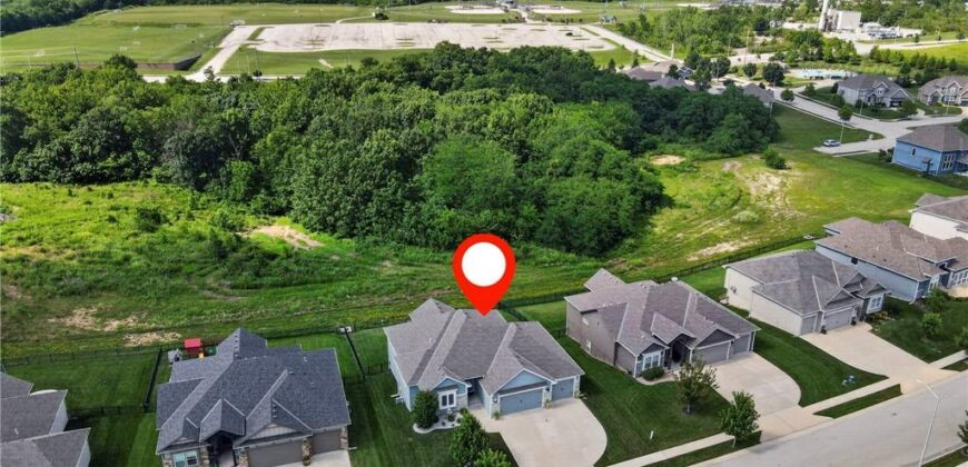 8126 NW 90th Terrace, Kansas City, MO 64153