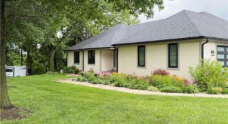 2212 E County Road H Highway, Liberty, MO 64068