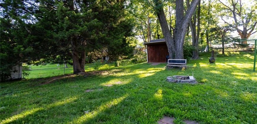 5153 N Palmer Avenue, Kansas City, MO 64119