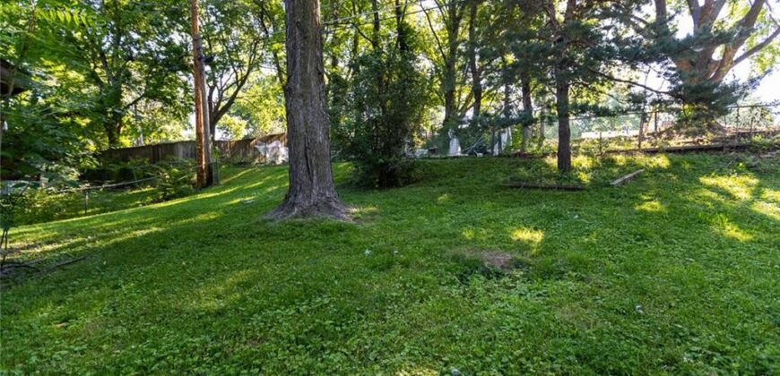 5153 N Palmer Avenue, Kansas City, MO 64119
