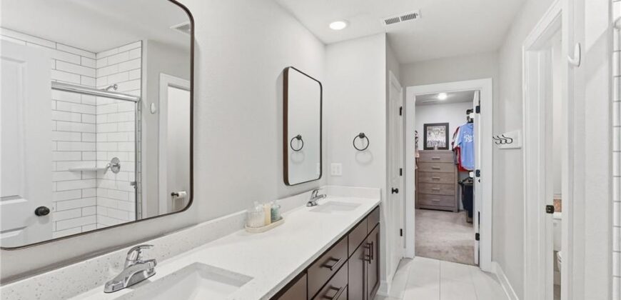 7412 Grand Slam Street, Parkville, MO 64152