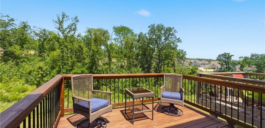 7412 Grand Slam Street, Parkville, MO 64152