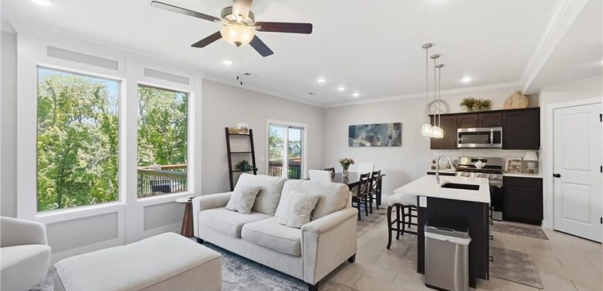 7412 Grand Slam Street, Parkville, MO 64152