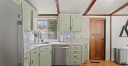 1907 NE 57th Street, Gladstone, MO 64118